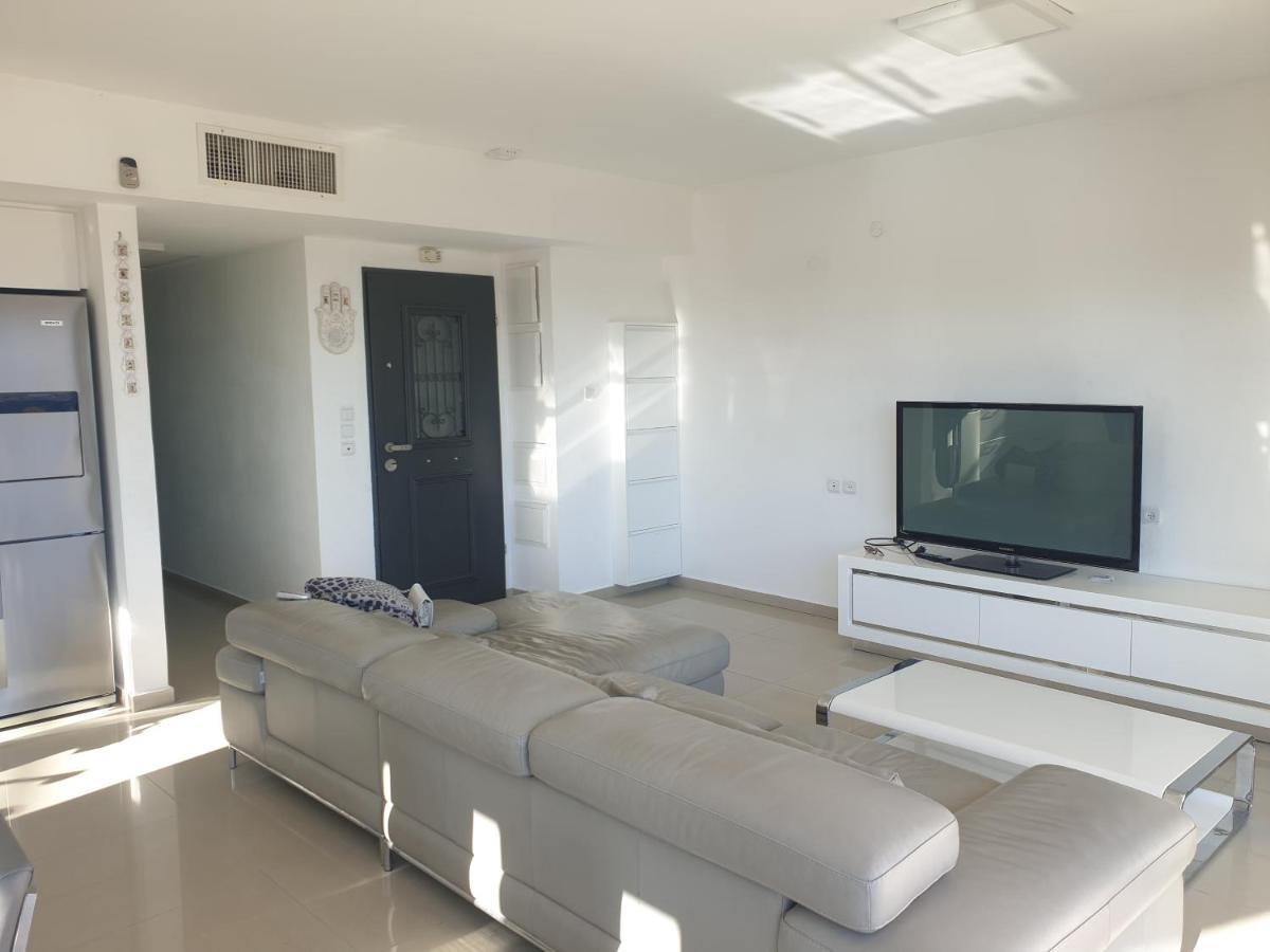 Luxury Exclusive Top Class Apartments Near The Sea With Pool Eilat Exteriör bild