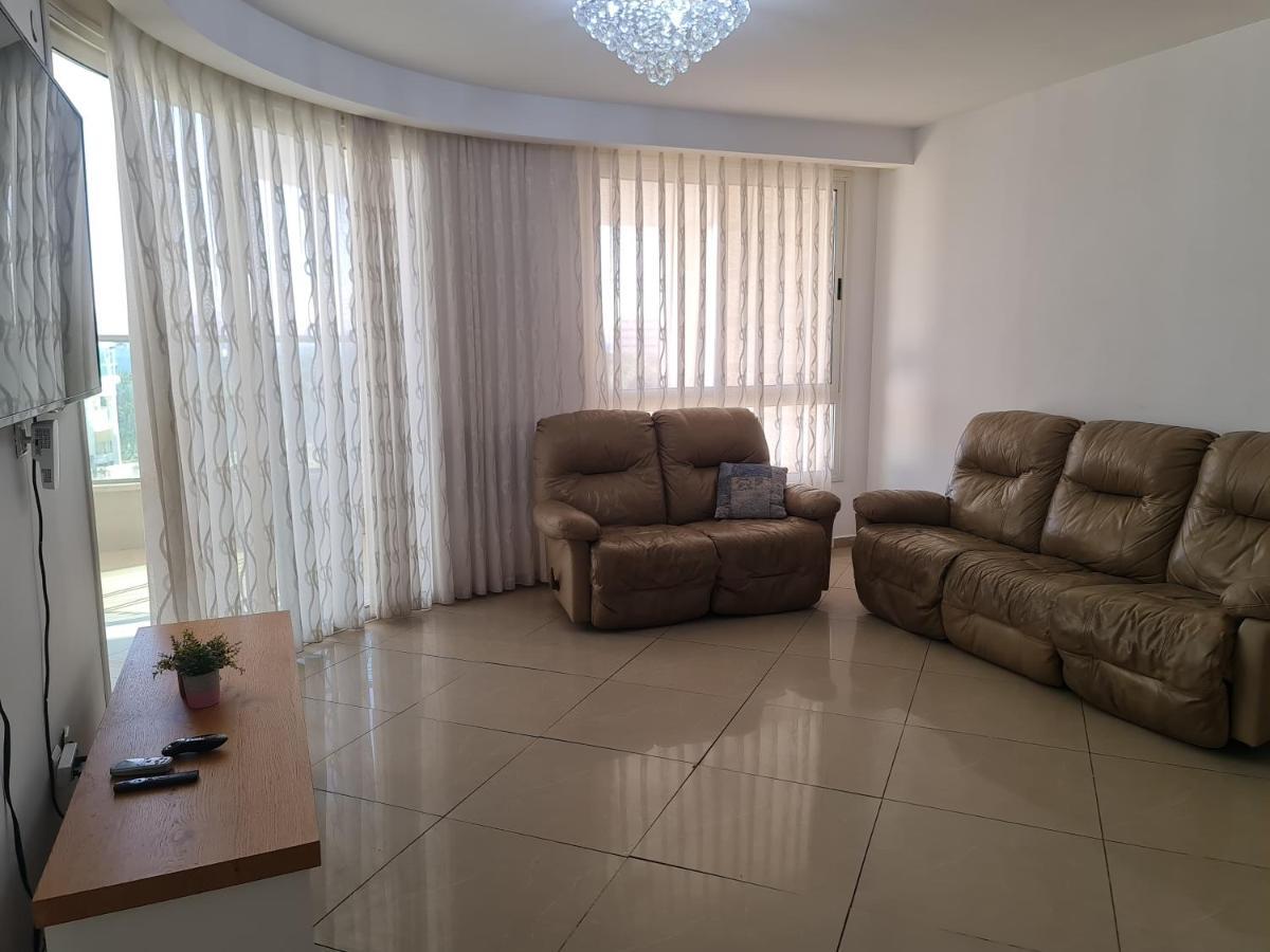 Luxury Exclusive Top Class Apartments Near The Sea With Pool Eilat Exteriör bild